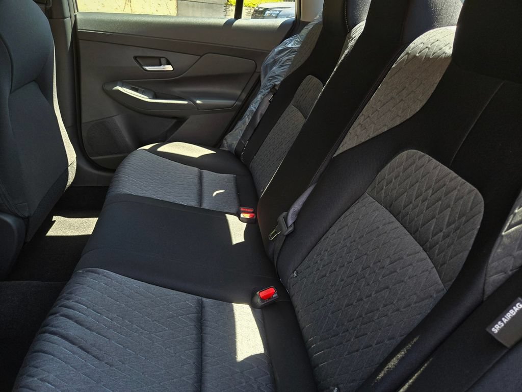 New 2026 Nissan Sentra SV w/ SV Convenience Package FWD image 5
