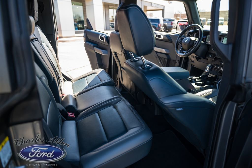 Used 2022 Ford Bronco Outer Banks image 14