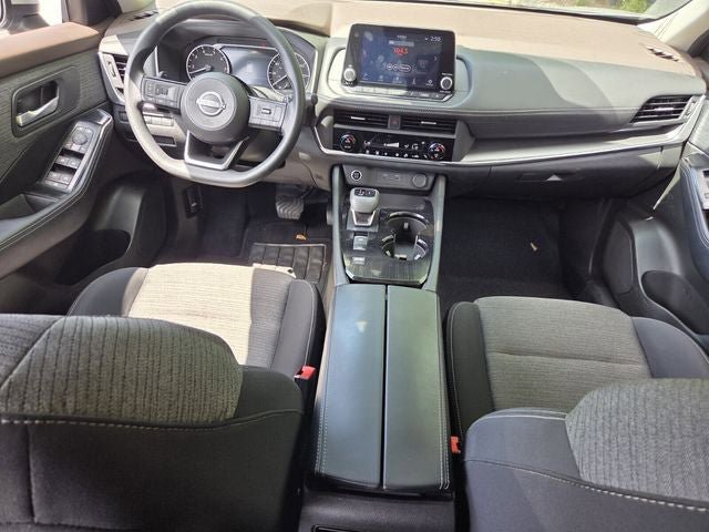 Used 2023 Nissan Rogue SV FWD image 12