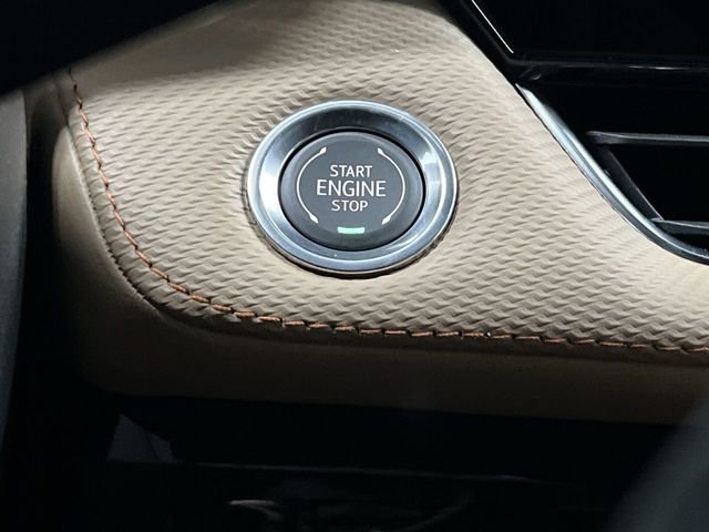 New 2026 Chevrolet Equinox ACTIV w/ Convenience Package III AWD/4WD image 17