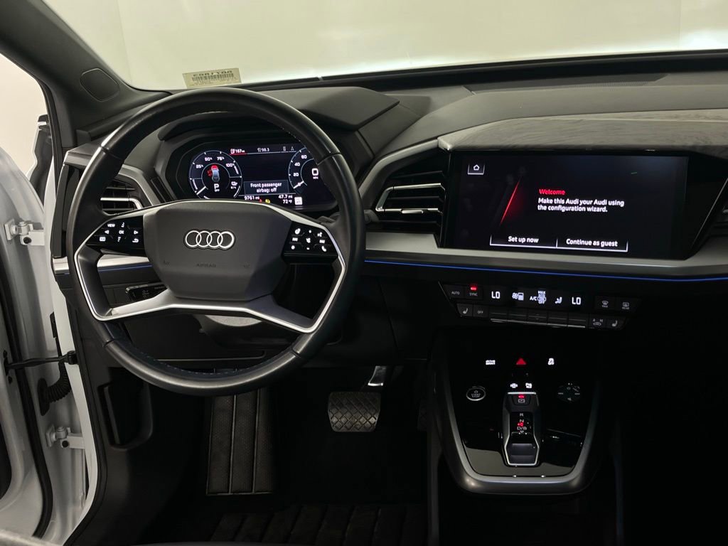 Used 2024 Audi Q4 e-tron Premium Plus w/ Premium Plus image 11