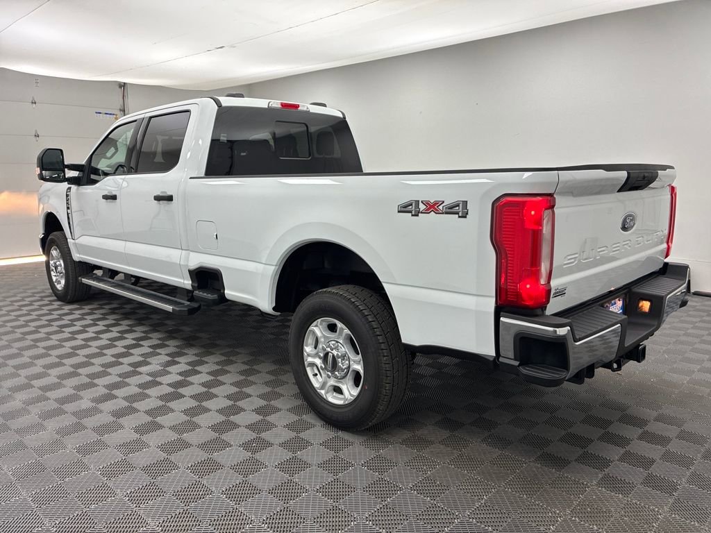 New 2026 Ford F250 XLT image 5