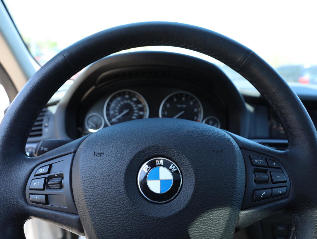 Used 2014 BMW X3 xDrive28i AWD/4WD image 26