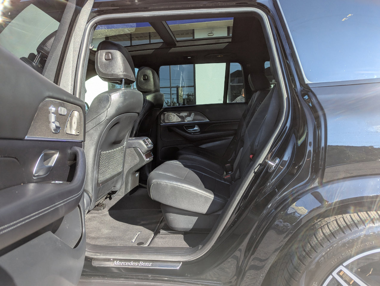 Used 2023 Mercedes-Benz GLS 450 GLS 450 4MATIC SUV image 41