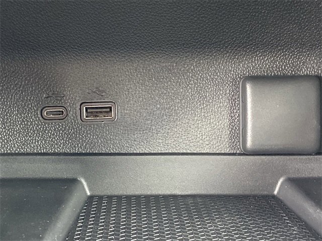 New 2026 Chevrolet Traverse RS w/ LPO, Floor Liner Package image 18