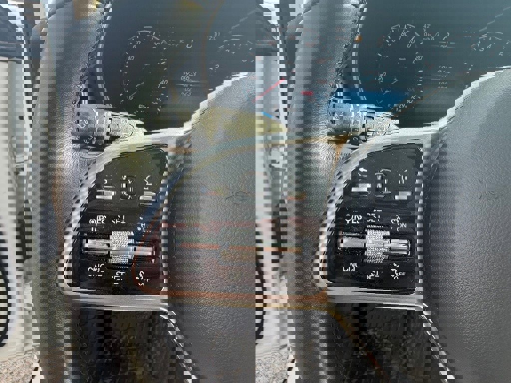 Used 2022 Mercedes-Benz GLC 300 4MATIC image 17