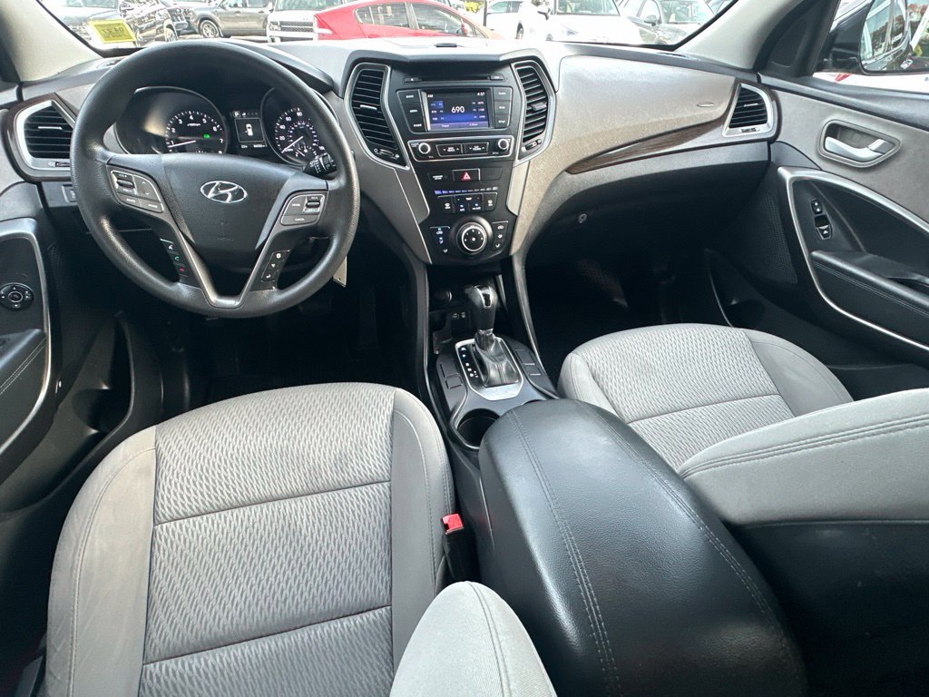 Used 2017 Hyundai Santa Fe Sport FWD image 26