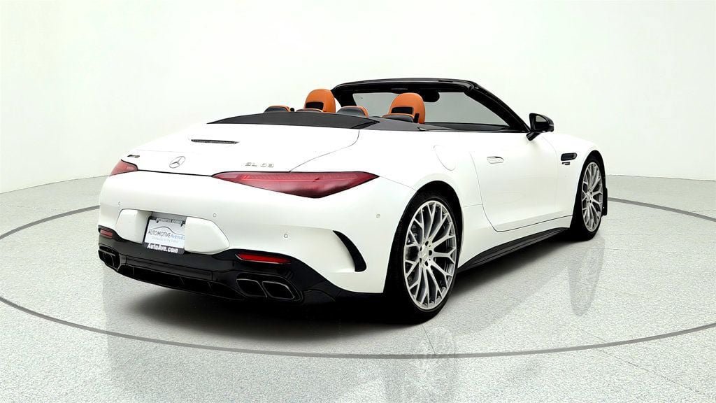Used 2024 Mercedes-Benz SL 63 AMG 4MATIC image 5