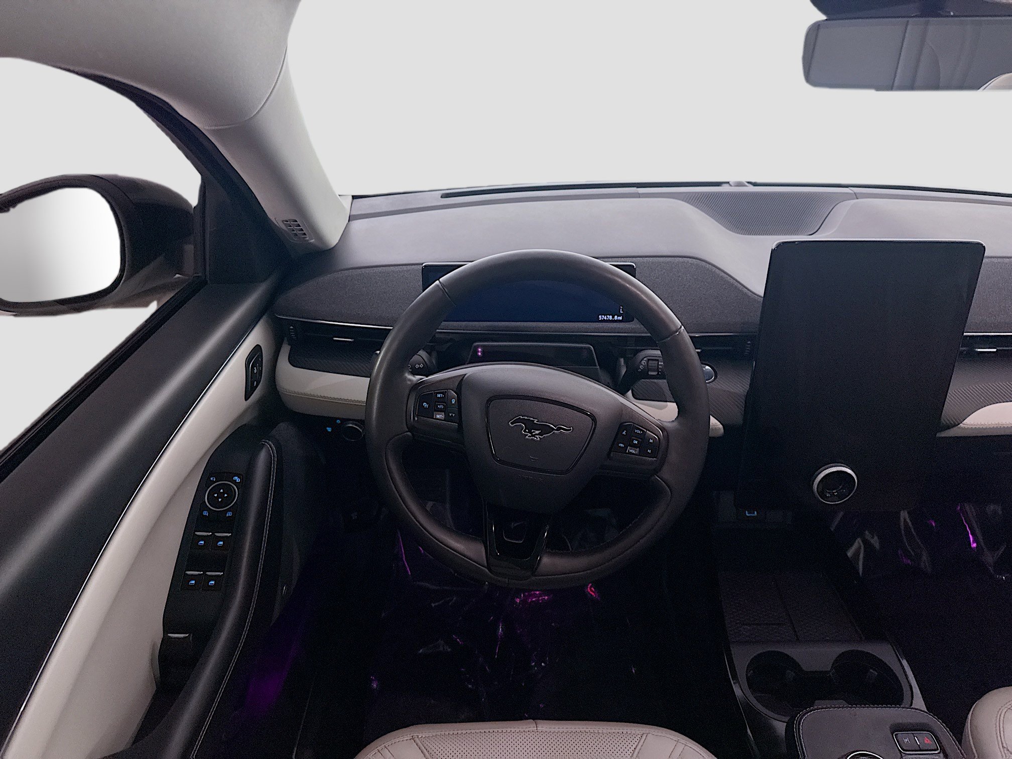 Used 2021 Ford Mustang Mach-E Premium image 17