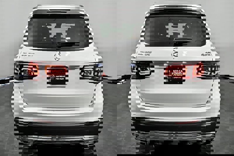 Used 2022 Mercedes-Benz GLC 300 4MATIC image 10