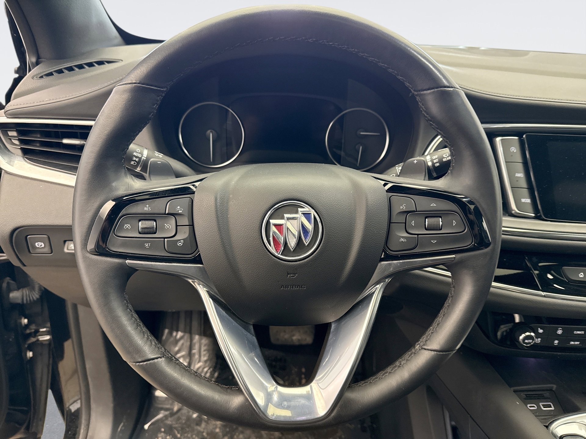 Used 2024 Buick Enclave Avenir w/ Trailering Package, 5000 lbs. image 12