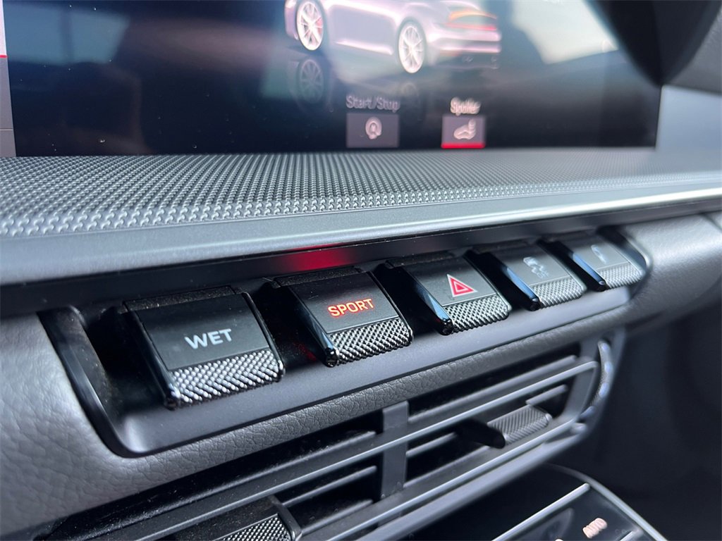 Used 2021 Porsche 911 Carrera image 21