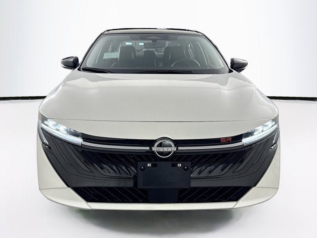 New 2026 Nissan Sentra SR FWD image 2