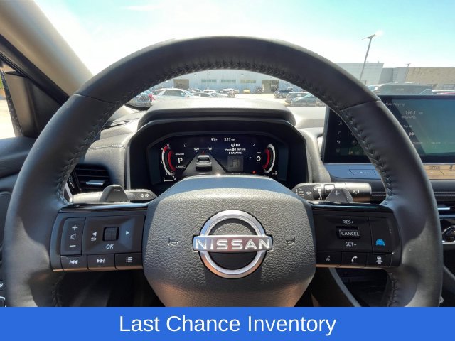 Certified 2025 Nissan Rogue SL AWD/4WD image 25