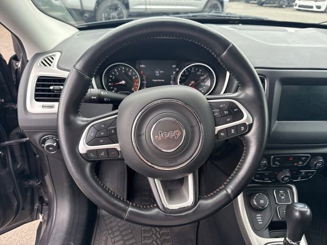 Used 2021 Jeep Compass Latitude w/ Driver Assistance Group AWD/4WD image 20