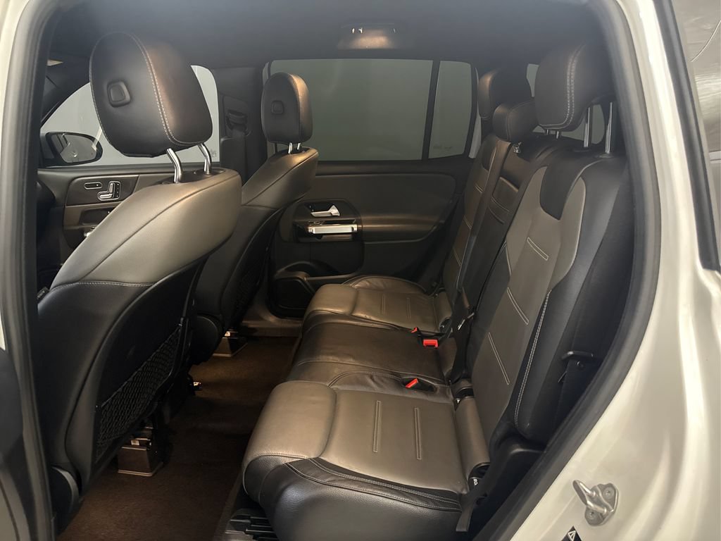 Used 2021 Mercedes-Benz GLB 250 image 10