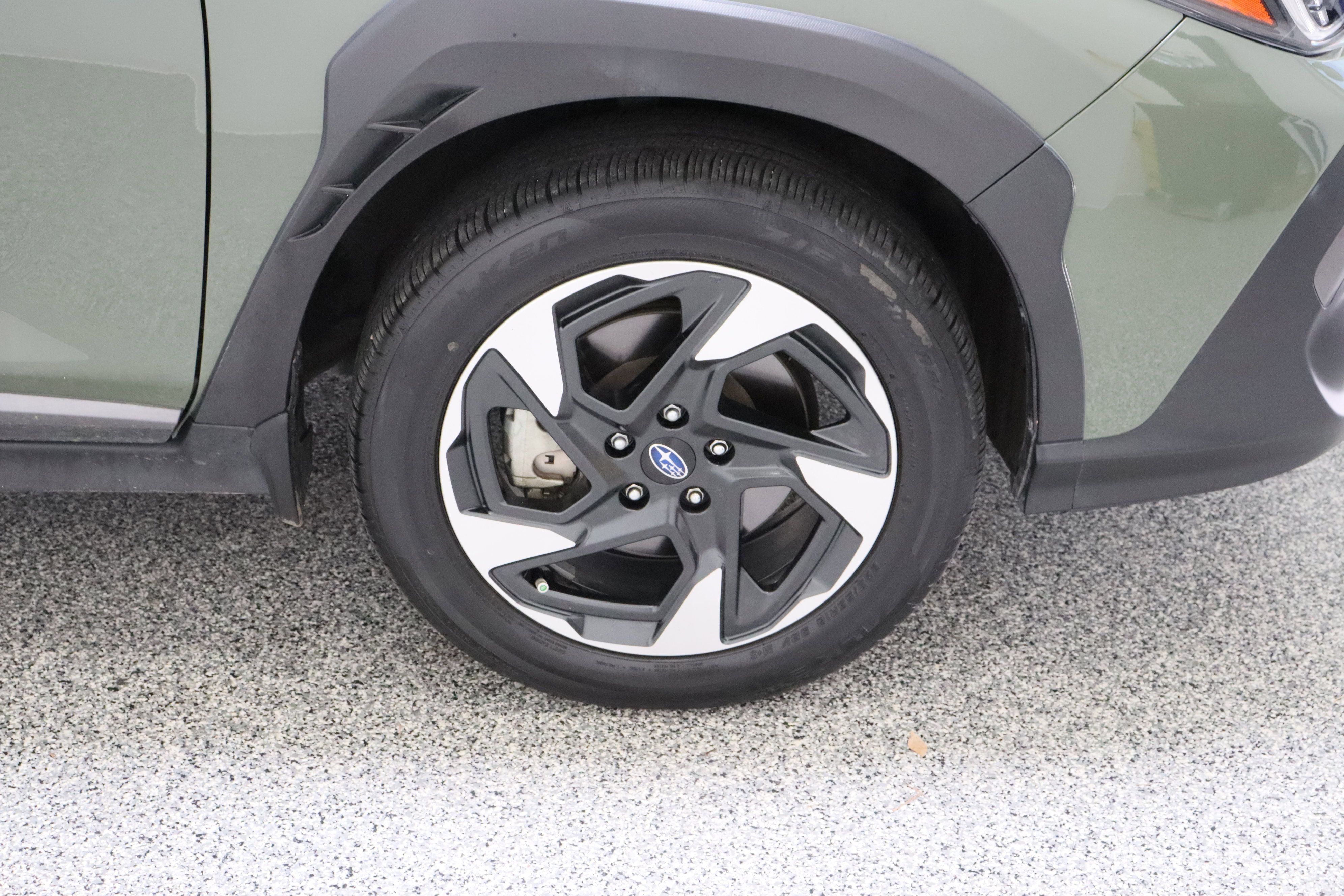 Used 2024 Subaru Crosstrek 2.5i Limited w/ Popular Package #3A AWD/4WD image 5