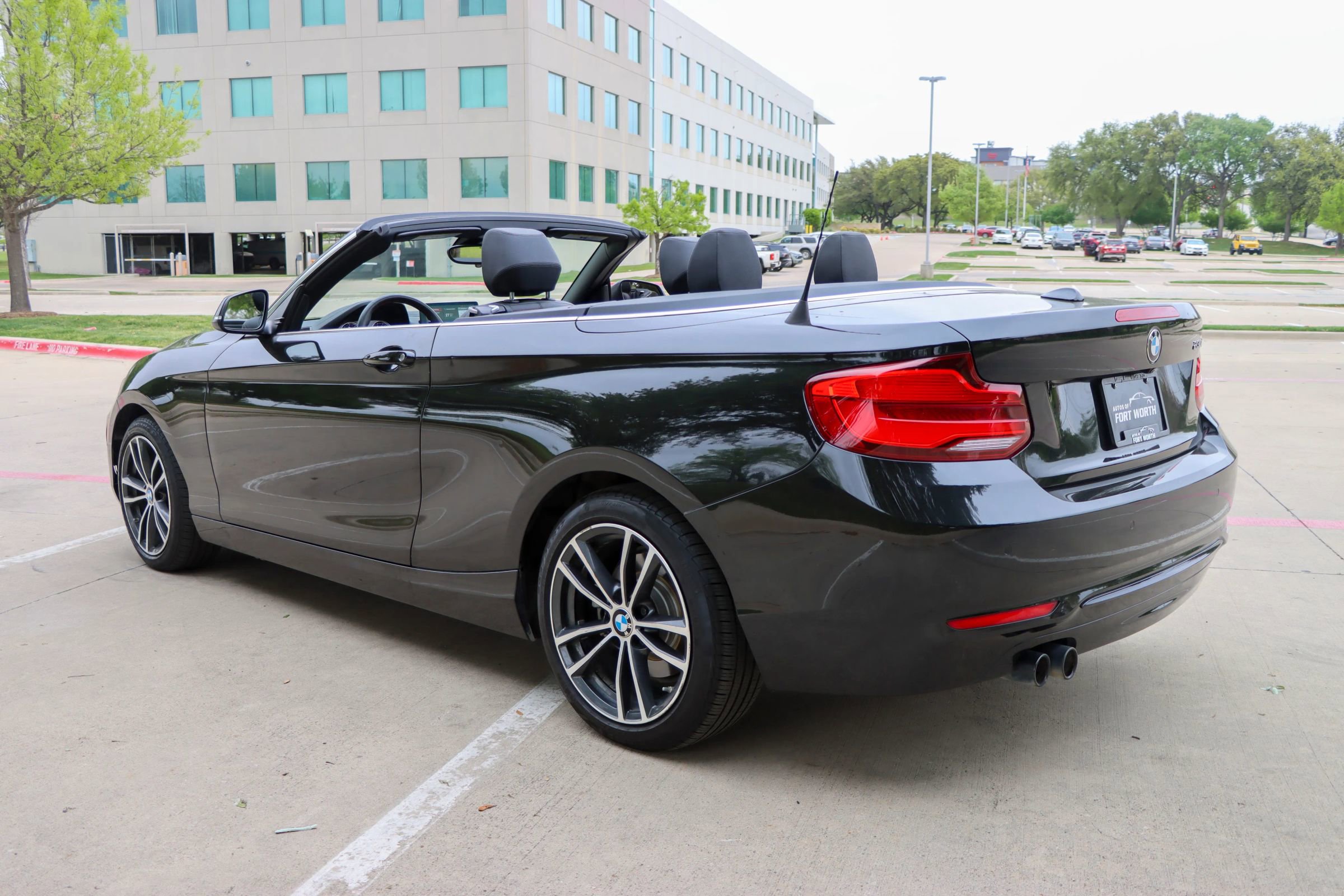 Used 2018 BMW 230i Convertible w/ Premium Package image 5