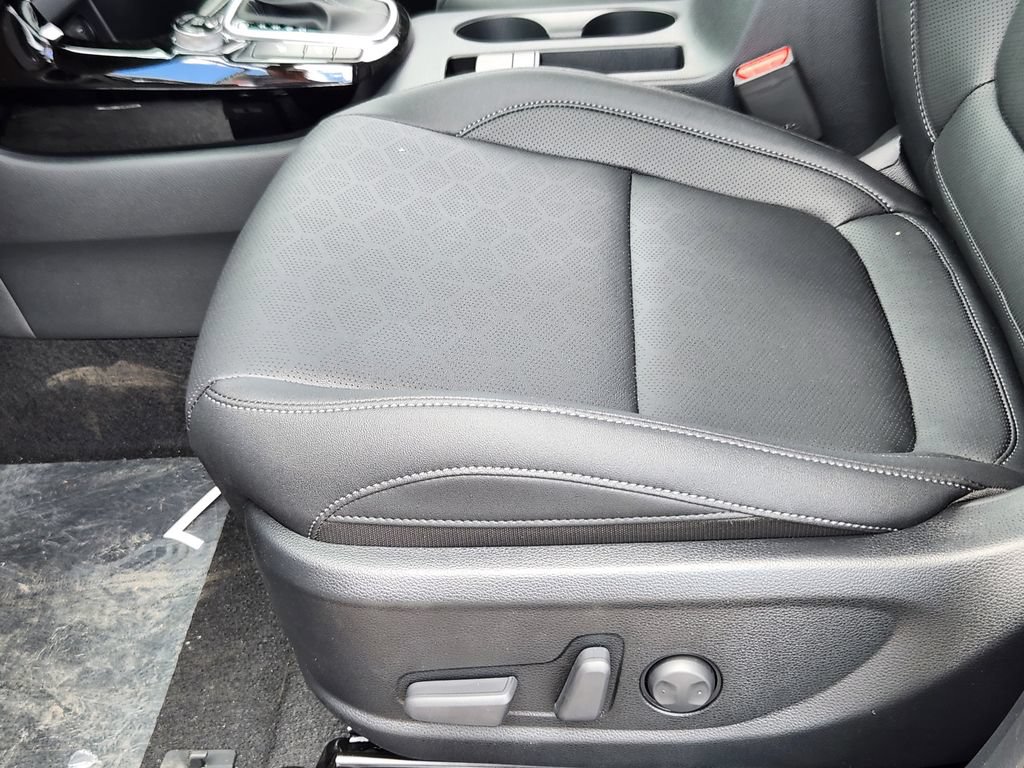 New 2026 Kia Seltos SX AWD/4WD image 8