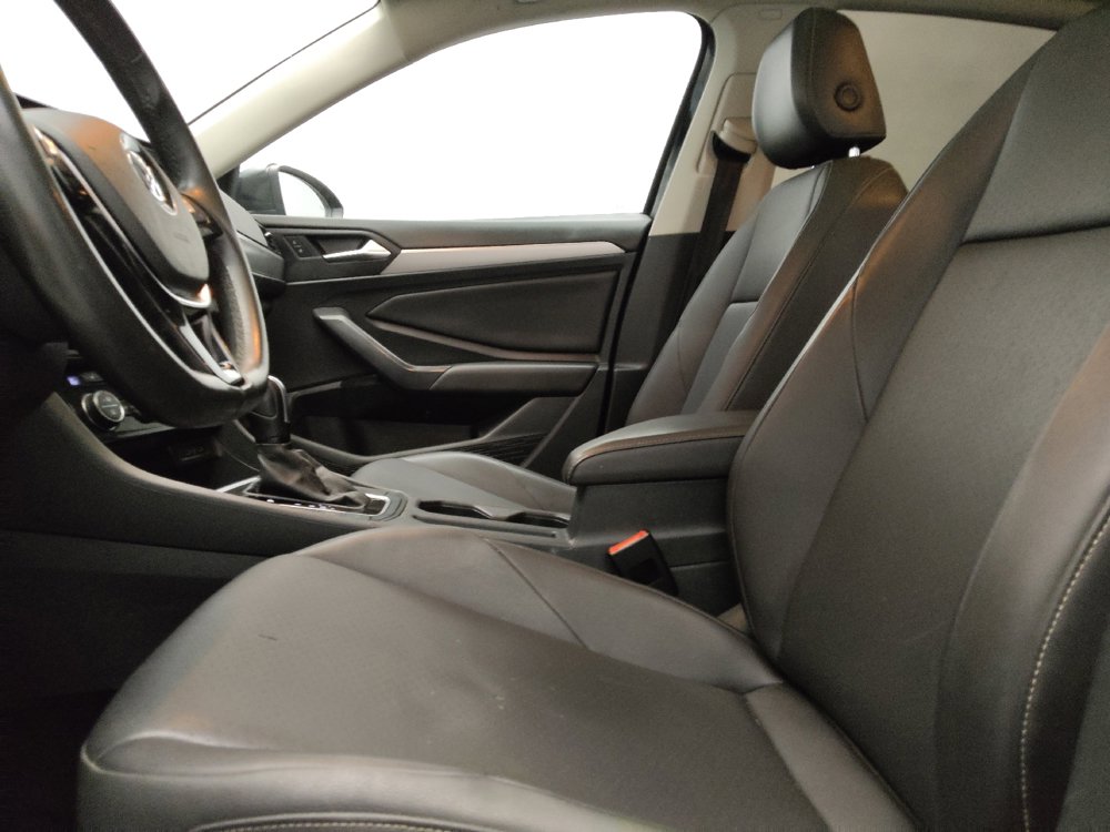 Used 2020 Volkswagen Jetta SE FWD image 17