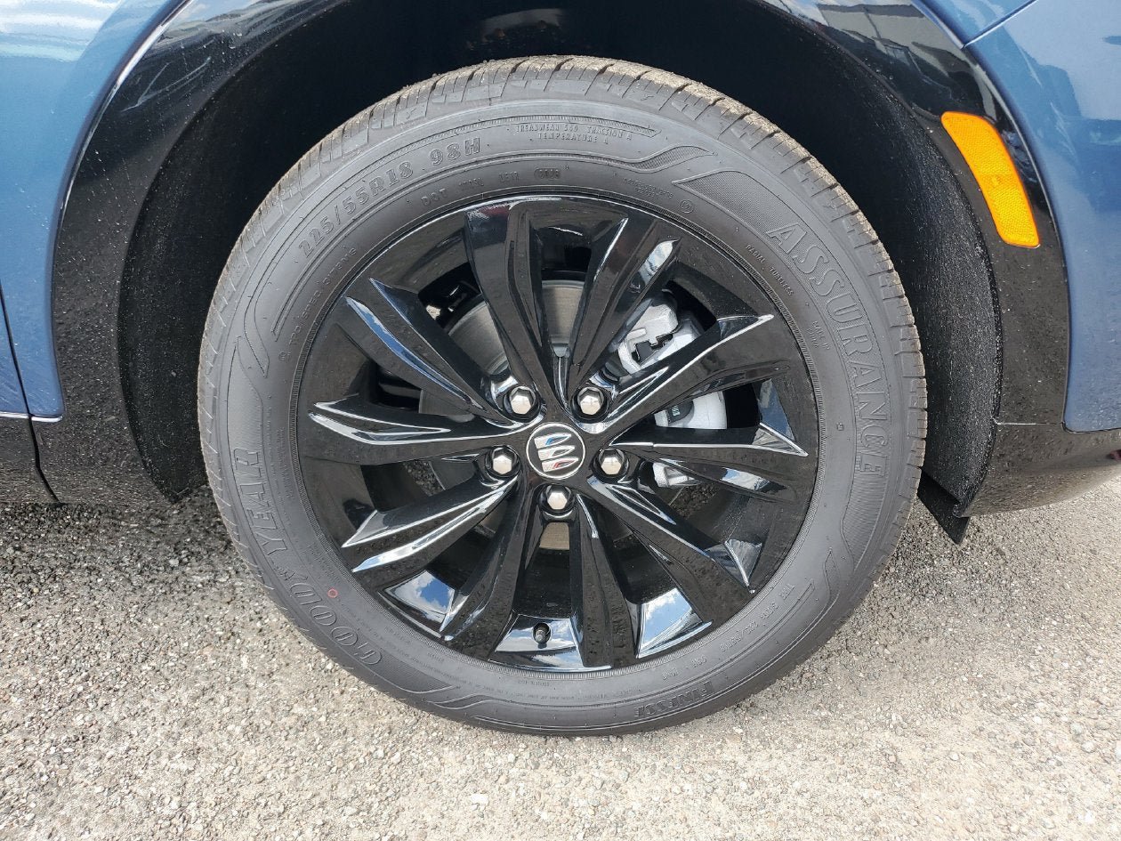 New 2026 Buick Envista Sport Touring w/ Convenience I Package FWD image 6