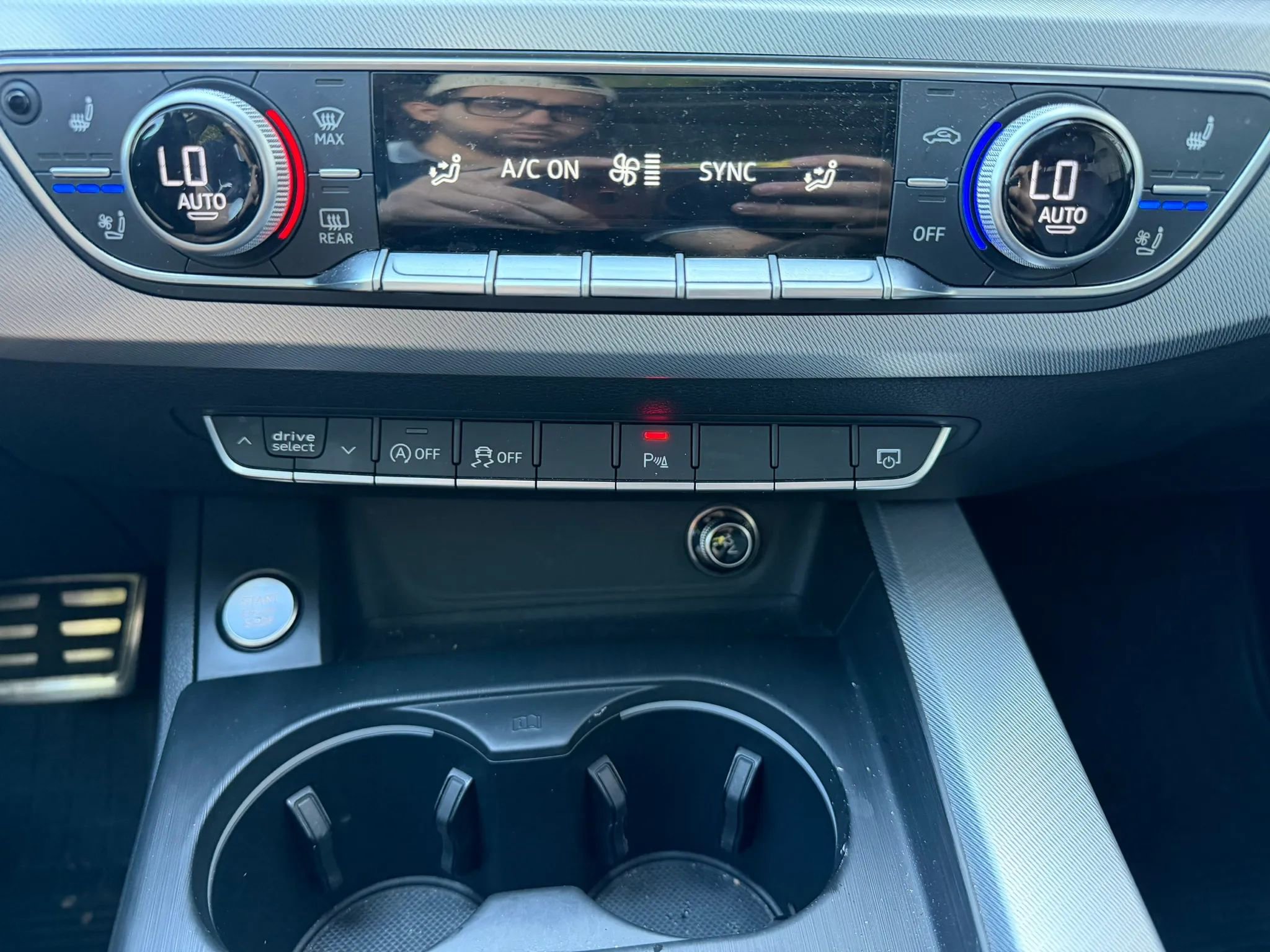 Used 2017 Audi A4 2.0T Prestige w/ Prestige Package AWD/4WD image 22