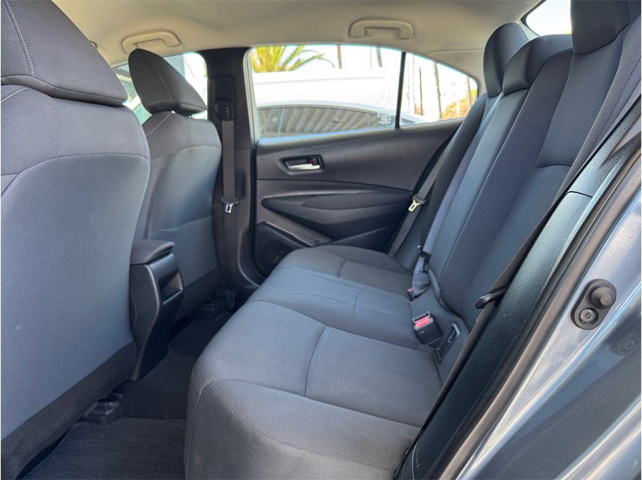 Used 2021 Toyota Corolla LE FWD image 20