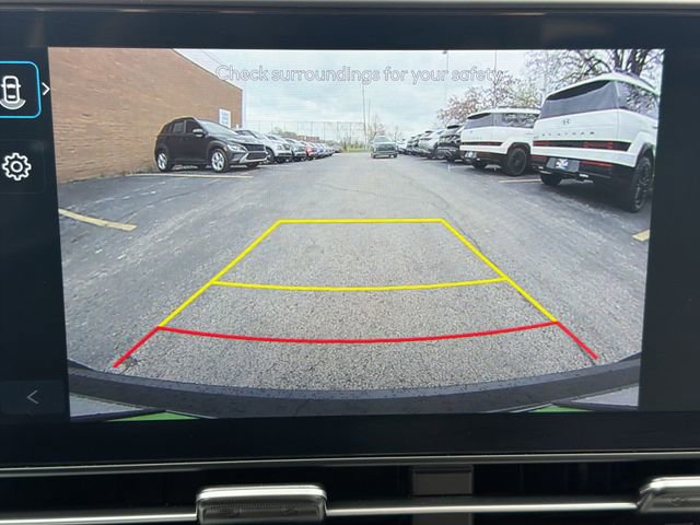 Used 2024 Hyundai Kona SE FWD image 24