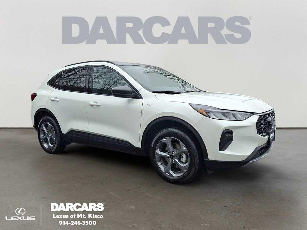 Used 2025 Ford Escape ST-Line w/ Tech Pack #1 image 1