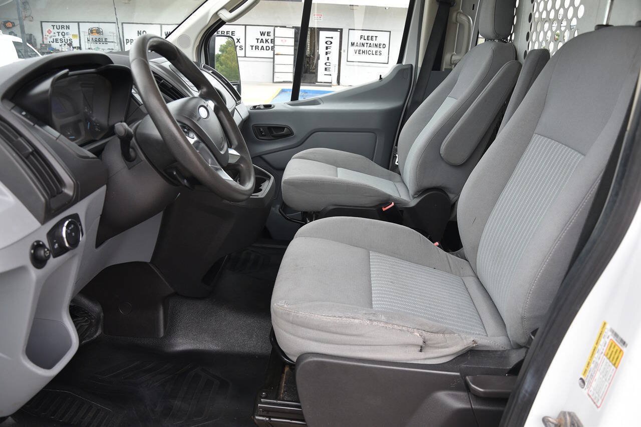 Used 2016 Ford Transit 250 130 Low Roof w/ Exterior Upgrade Package RWD image 9