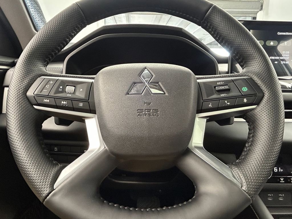 New 2026 Mitsubishi Outlander SE FWD image 28