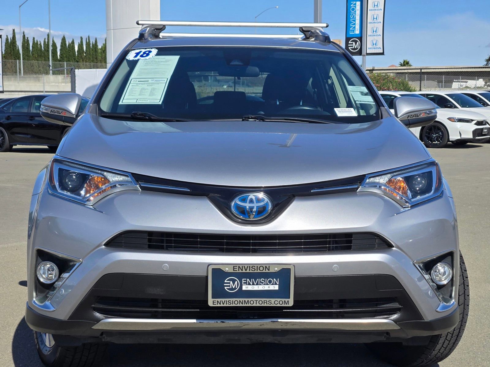 Used 2018 Toyota RAV4 XLE w/ Convenience Package AWD/4WD image 2