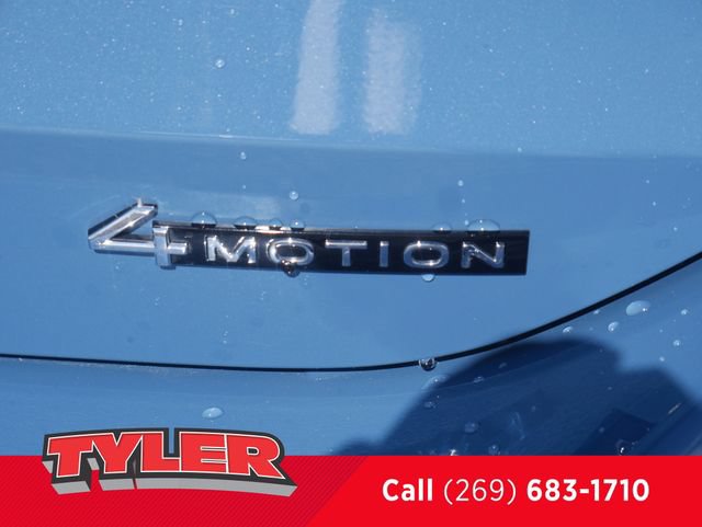 Used 2025 Volkswagen Tiguan SEL R-Line AWD/4WD image 15