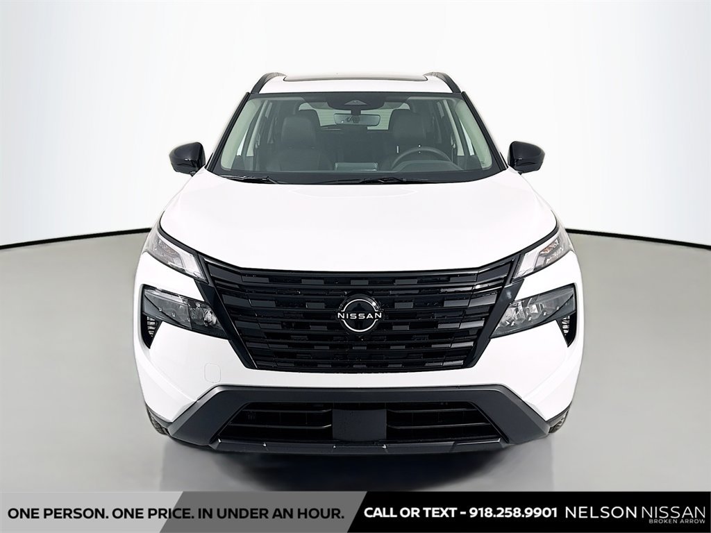 New 2026 Nissan Rogue Dark Armor FWD image 2