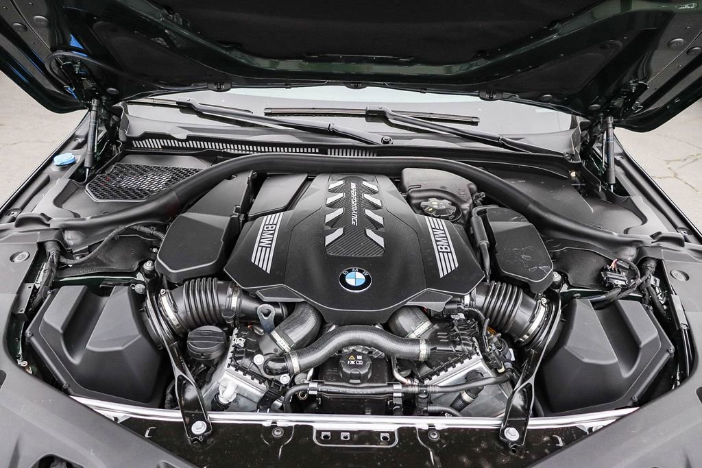 Used 2026 BMW M850i xDrive M850i xDrive Gran Coupe image 32