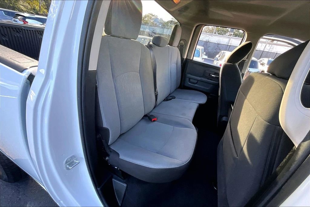 Used 2024 RAM 1500 Classic SLT image 24