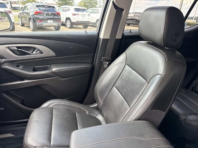 Used 2021 Chevrolet Traverse RS FWD image 16