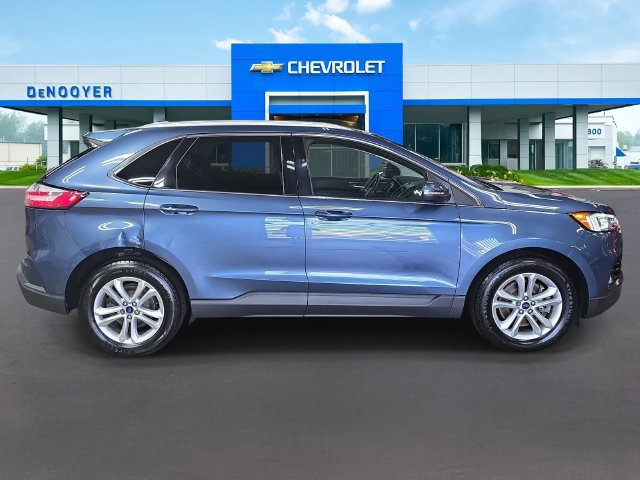 Used 2019 Ford Edge SEL w/ Equipment Group 201A AWD/4WD image 4