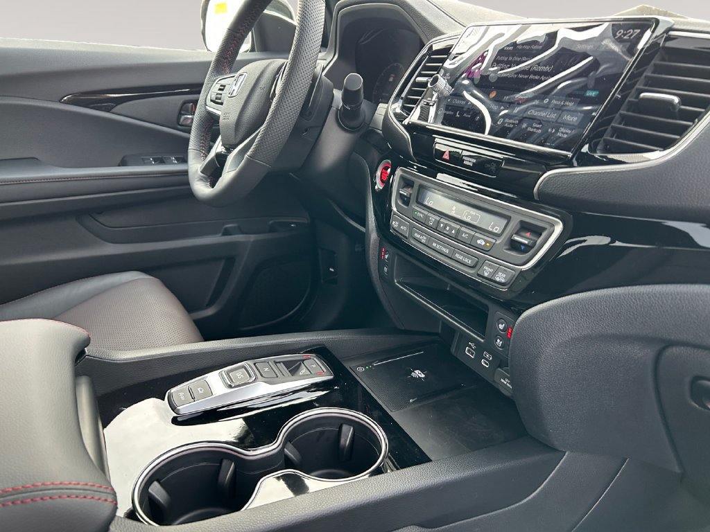 New 2026 Honda Ridgeline Black Edition image 15