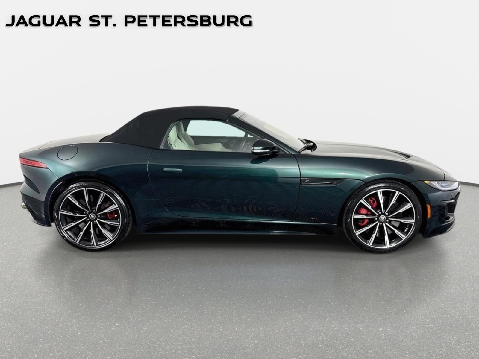 Used 2024 Jaguar F-TYPE R AWD/4WD image 4