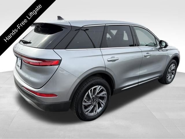 Used 2024 Lincoln Corsair AWD w/ Equipment Group 101A image 8