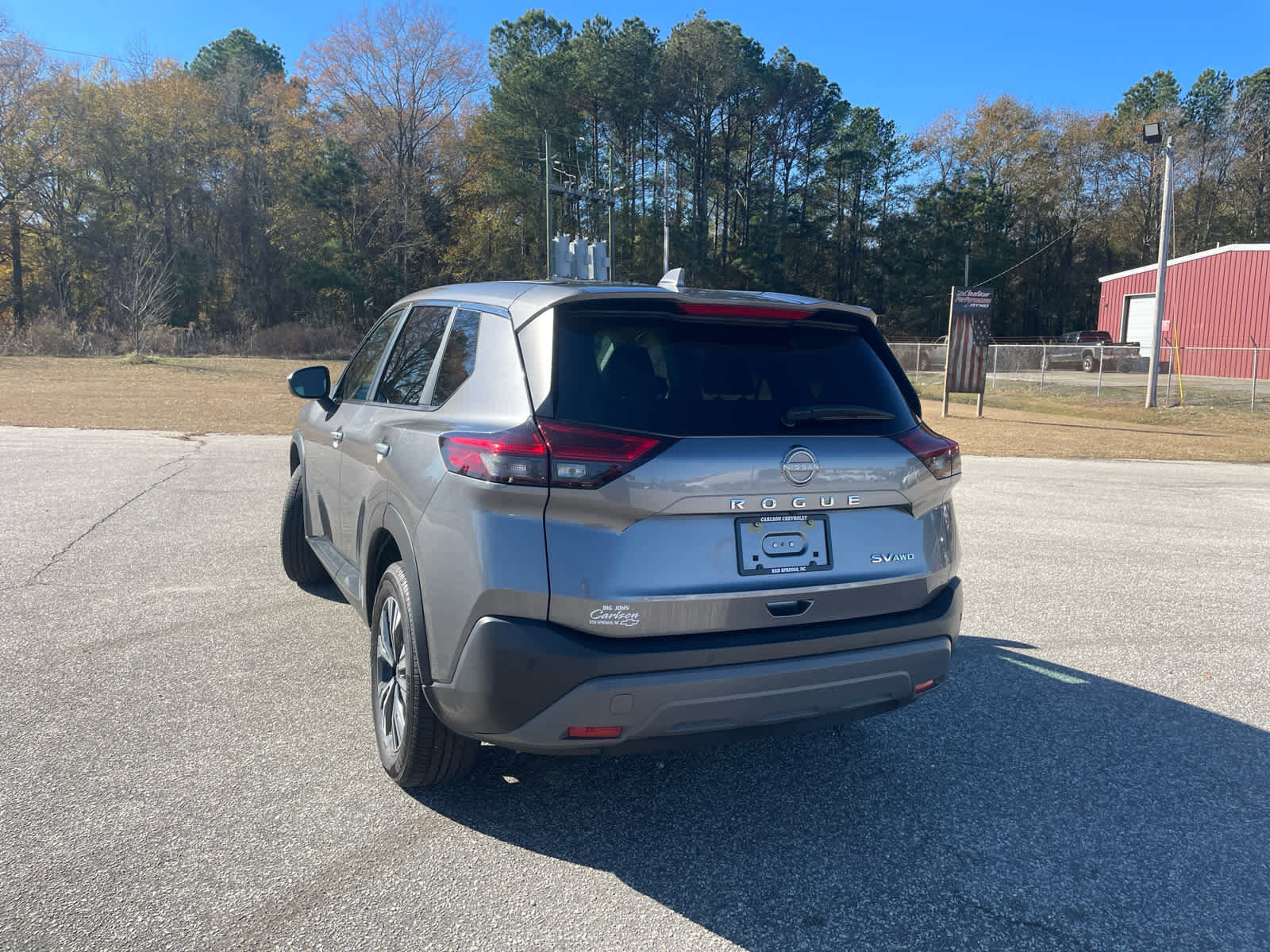 Used 2023 Nissan Rogue SV image 6