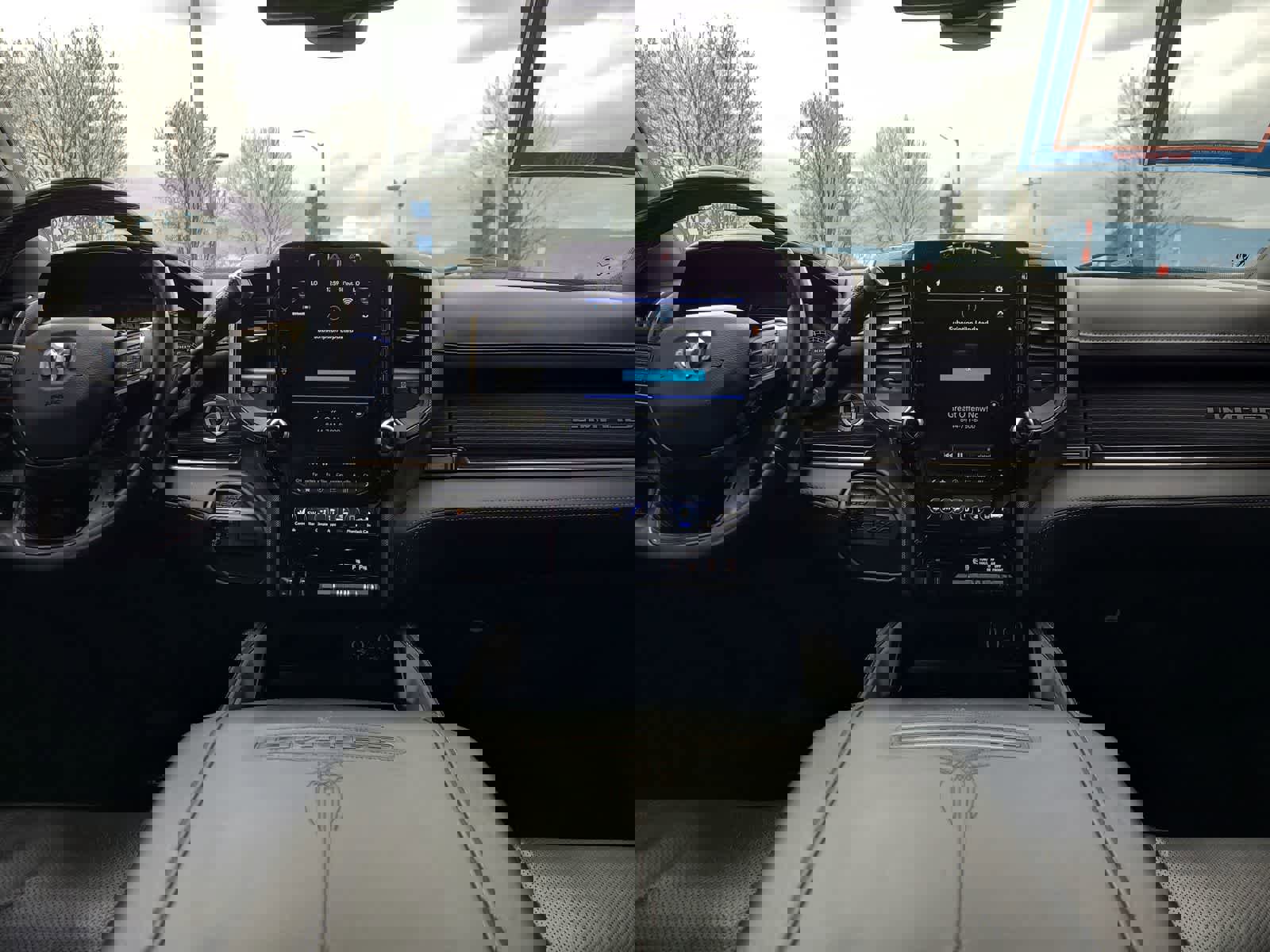 Used 2021 RAM 2500 Limited image 18