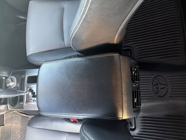 Certified 2019 Toyota 4Runner SR5 Premium AWD/4WD image 24