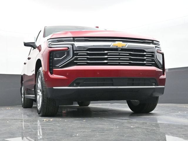 New 2025 Chevrolet Suburban Premier AWD/4WD image 49