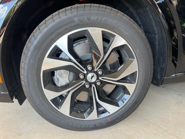 New 2023 Ford Mustang Mach-E Premium AWD/4WD image 23