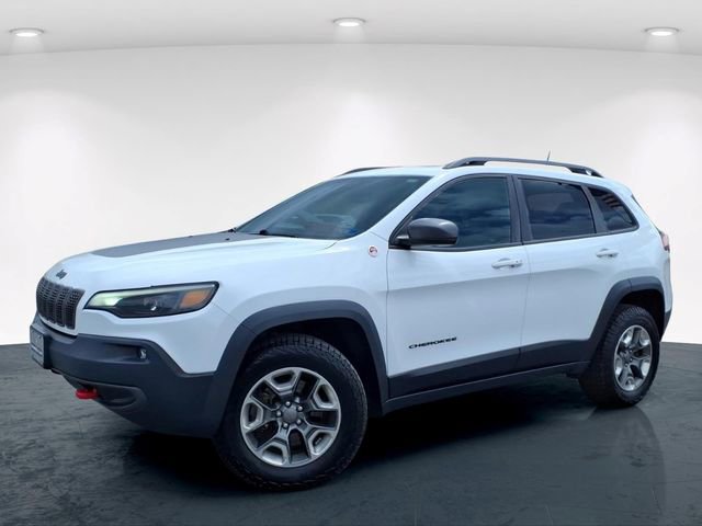 Used 2019 Jeep Cherokee Trailhawk image 2