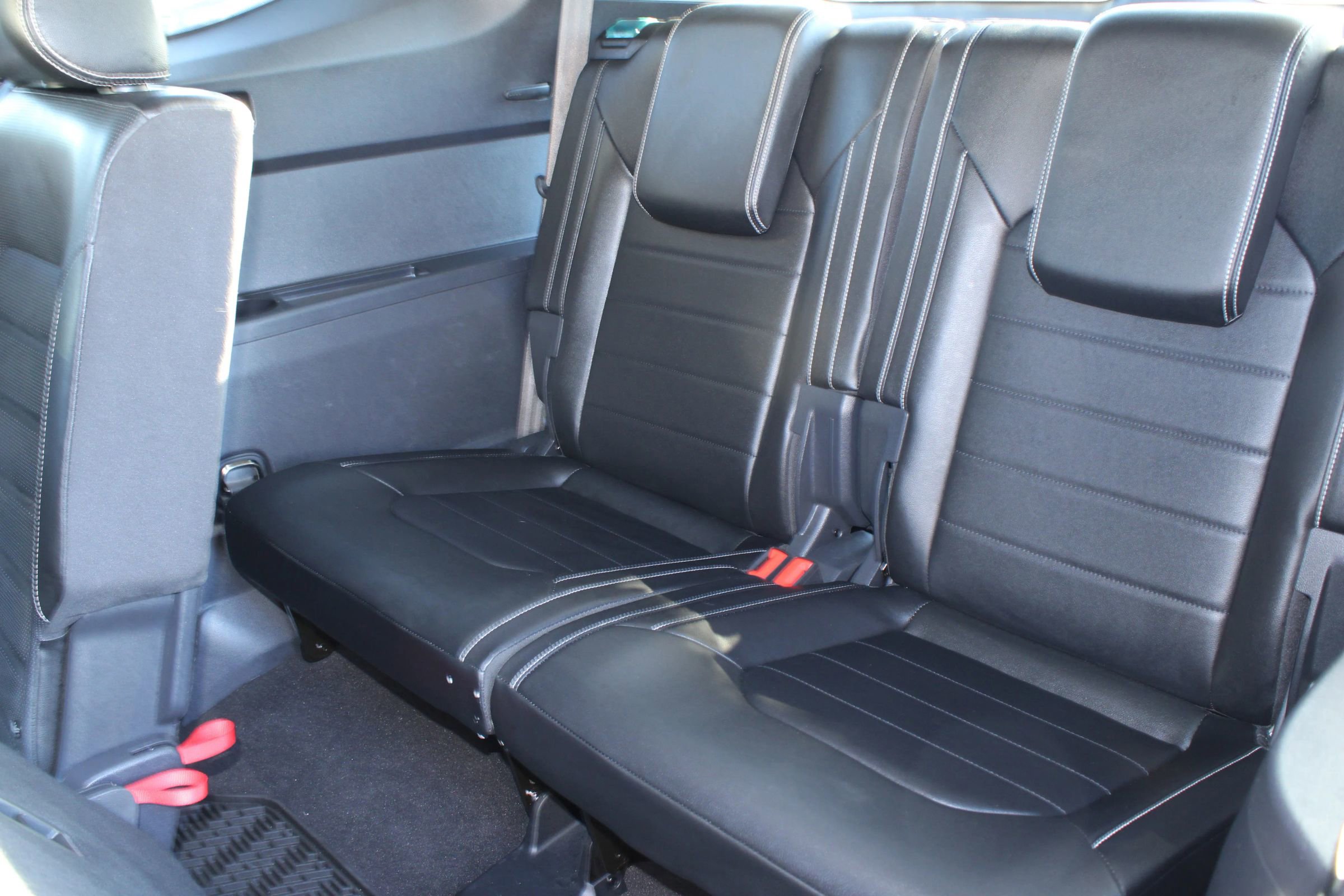 Used 2024 Volkswagen Atlas SEL image 28