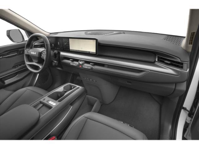 Certified 2024 Kia EV9 Land image 18