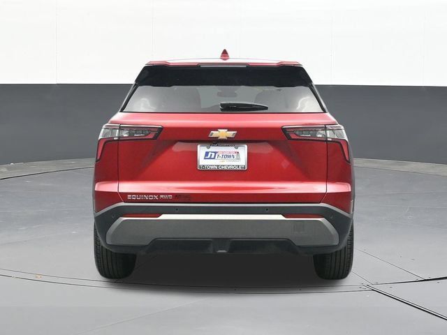 Used 2026 Chevrolet Equinox LT w/ Convenience Package II AWD/4WD image 10